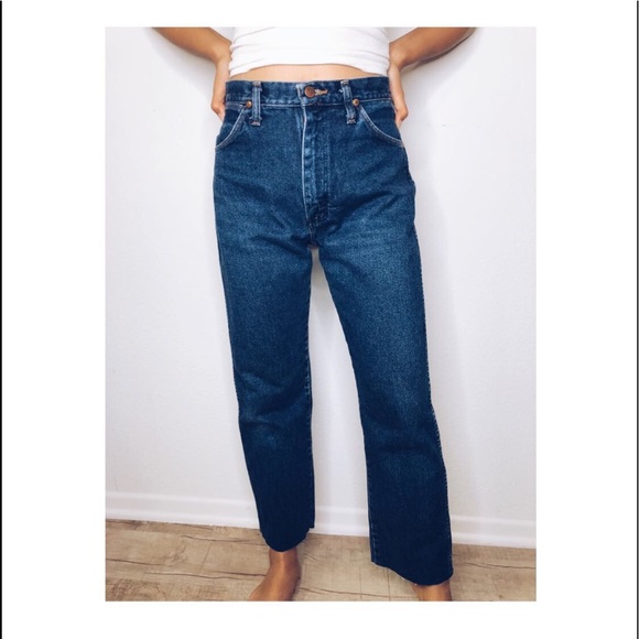 Vintage Wrangler Dark wash high waisted Jeans - Picture 3 of 8